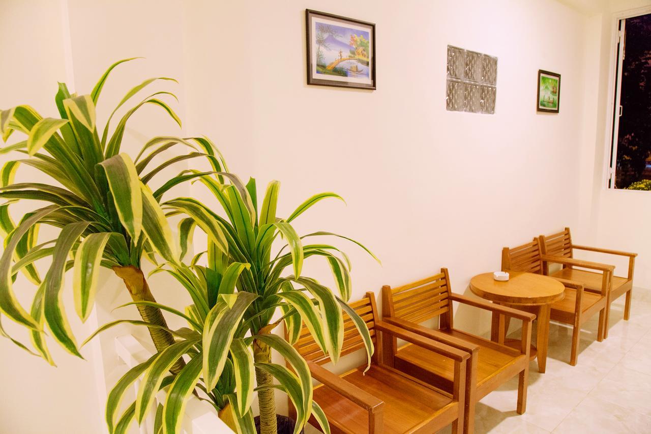 Pelican Nha Trang Hotel Exterior photo